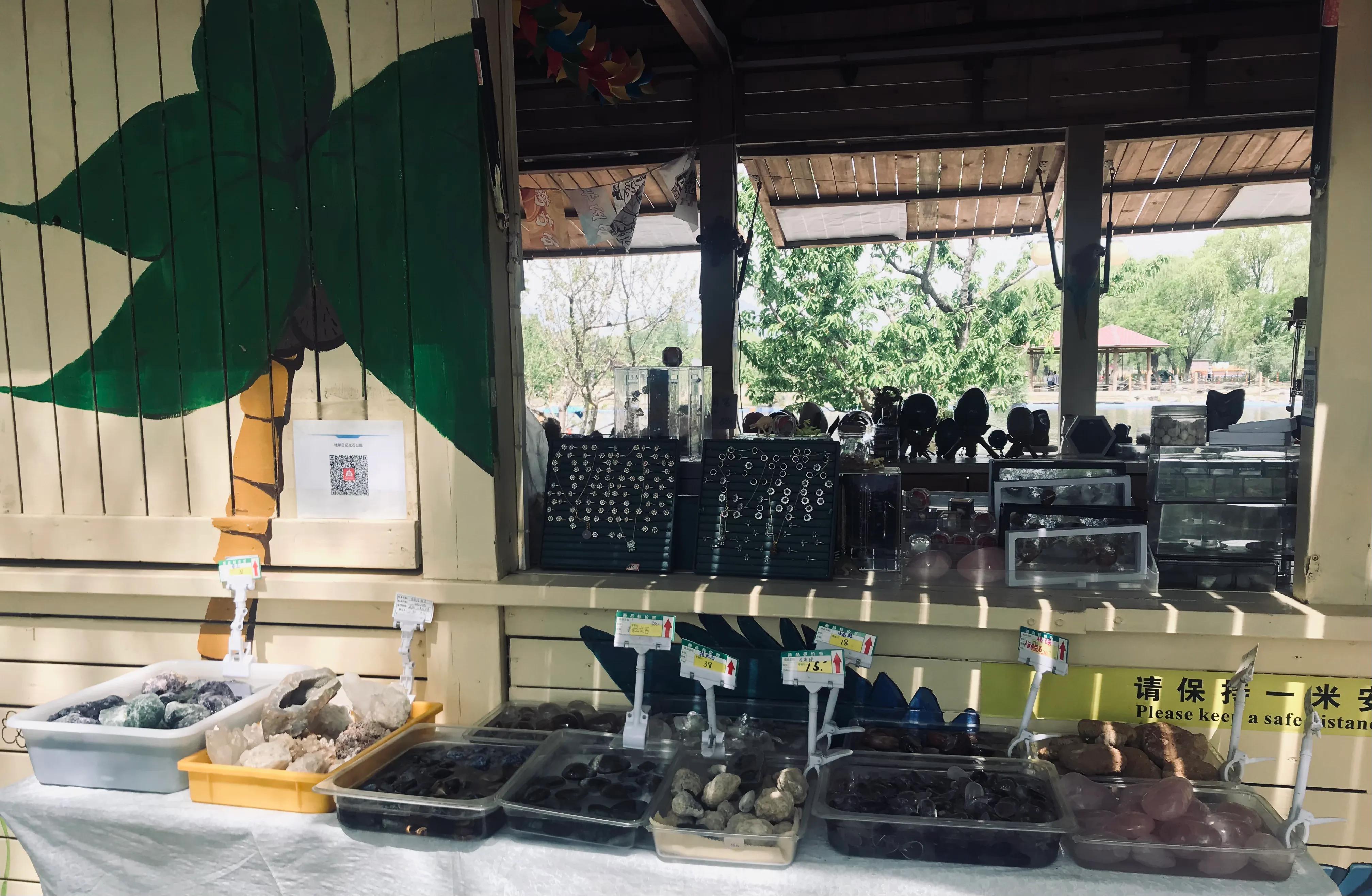 帐篷伞安装过程_皇家雨伞_皇家帐篷伞
