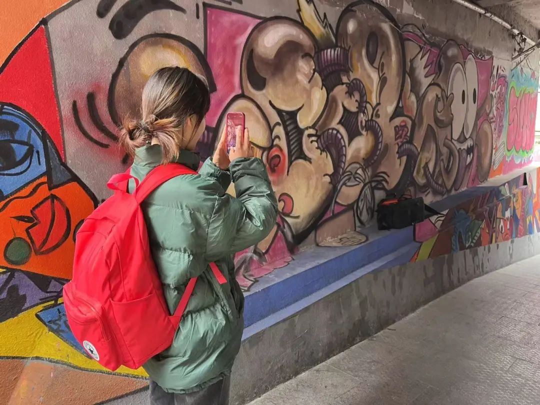 酒吧墙绘设计效果图_酒吧墙绘设计_酒吧墙绘素材