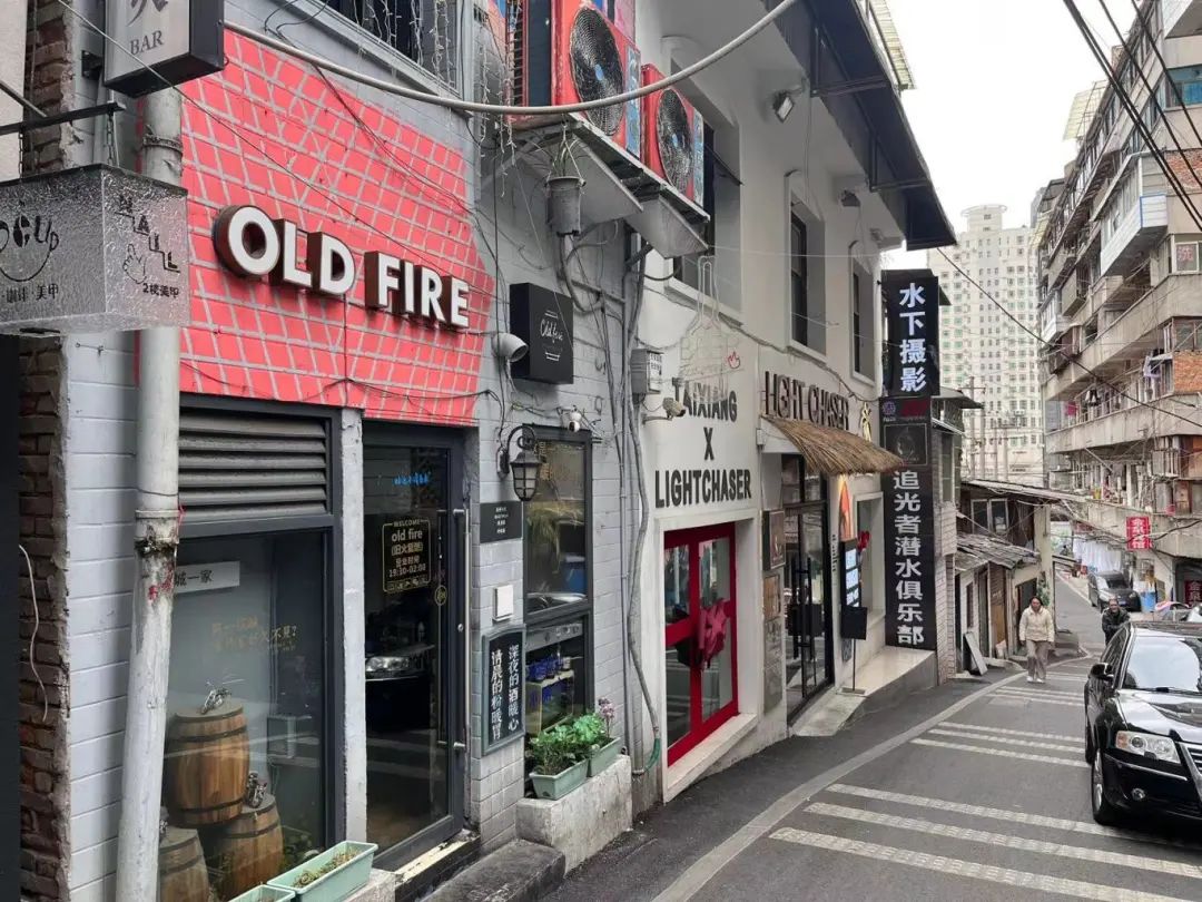 酒吧墙绘设计_酒吧墙绘素材_酒吧墙绘设计效果图