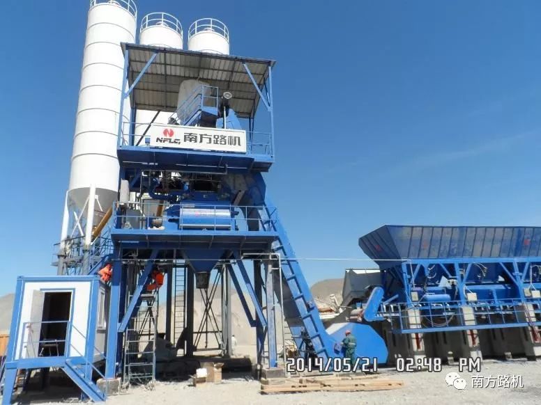 强制式混凝土搅拌机产品_强制式混凝土搅拌机视频_强制式混凝土搅拌机型号大全