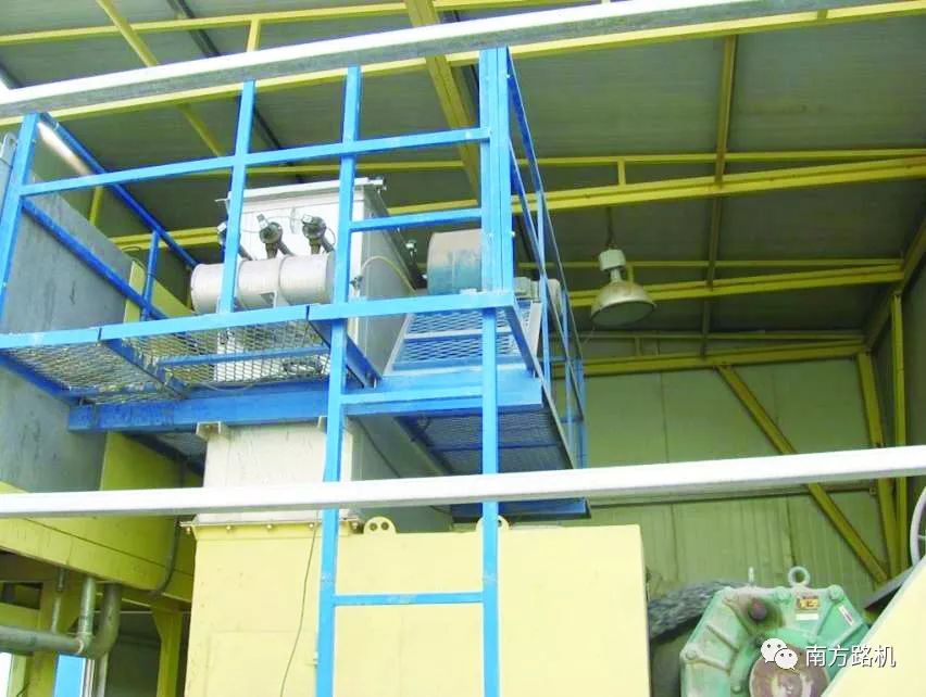 强制式混凝土搅拌机型号大全_强制式混凝土搅拌机产品_强制式混凝土搅拌机视频