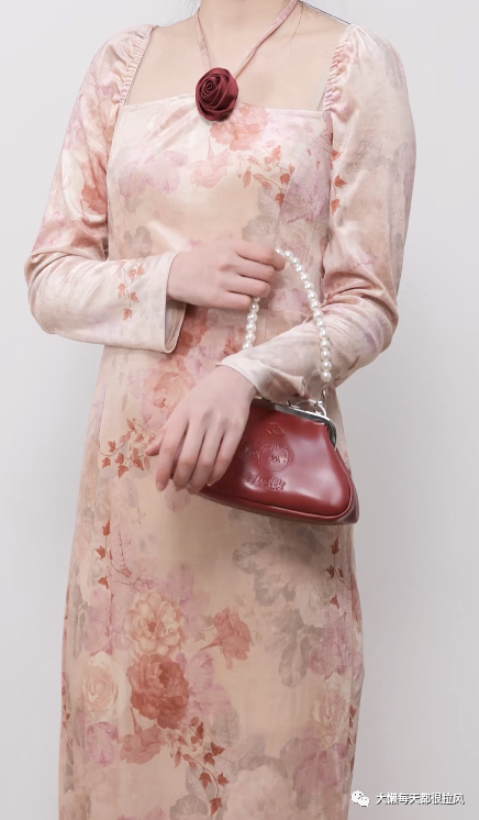 皮皮牛官方旗舰店_以纯官方旗舰男鞋_牛皮手提包官方旗舰店