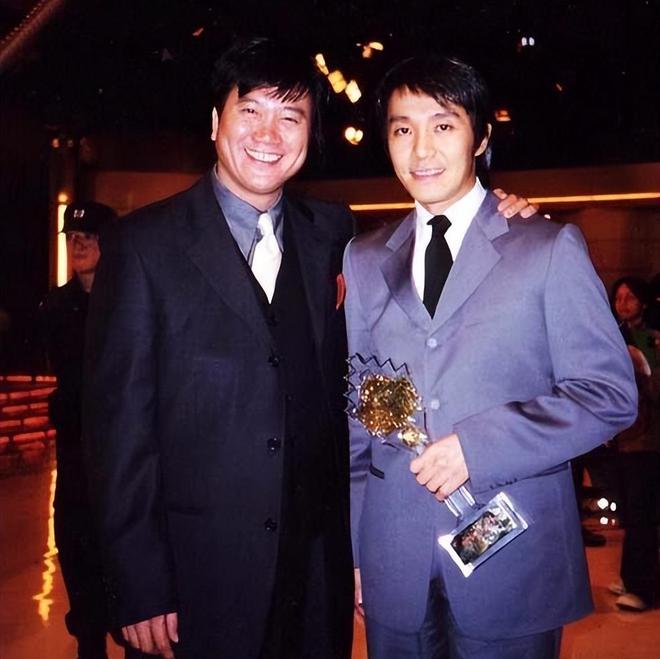 大哥大图片_大哥大图片手机壁纸_大哥图片下载