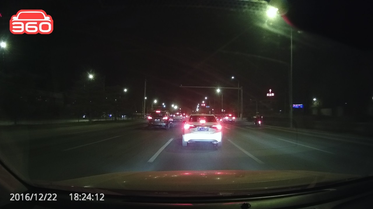 后视镜行驶记录仪_后视镜行车记录仪评测_行车评测仪记录视镜后还能用吗