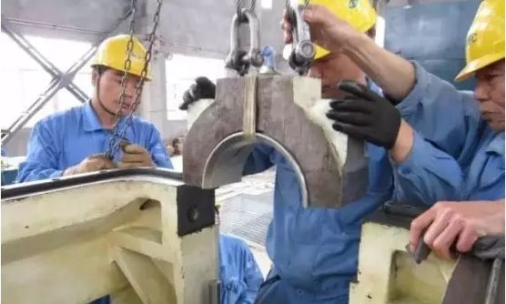 连杆瓦片怎样装正确_连杆瓦安装方法_连杆瓦的安装