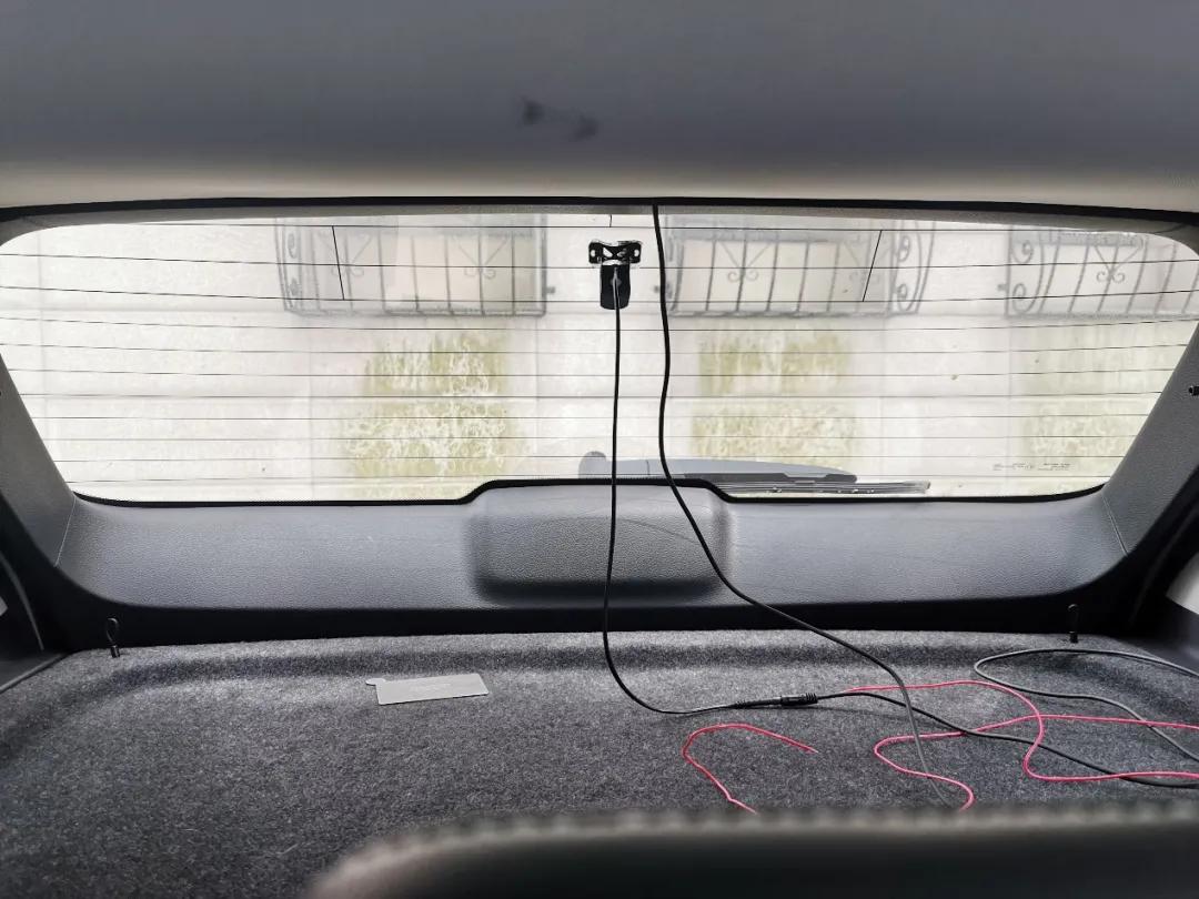 行车记录仪后视镜是什么意思_后视镜行车记录仪评测_行车评测仪记录视镜后不显示