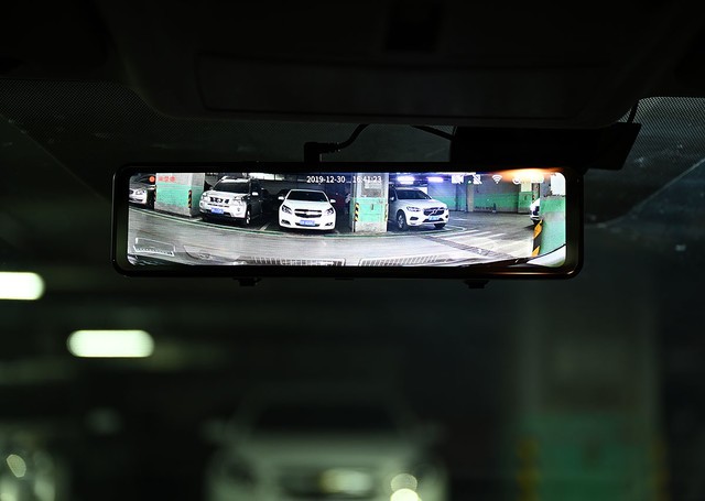 行车评测仪记录视镜后不显示_后视镜行车记录仪评测_行车评测仪记录视镜后还能用吗