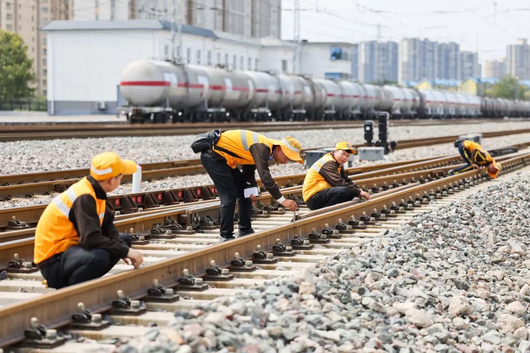 铁路道岔几何尺寸标准值_道岔几何要素_铁路道岔几何尺寸检查