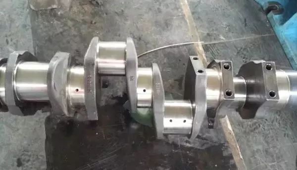 连杆轴承间隙过小_间隙轴承连杆过小的原因_间隙轴承连杆过小怎么办