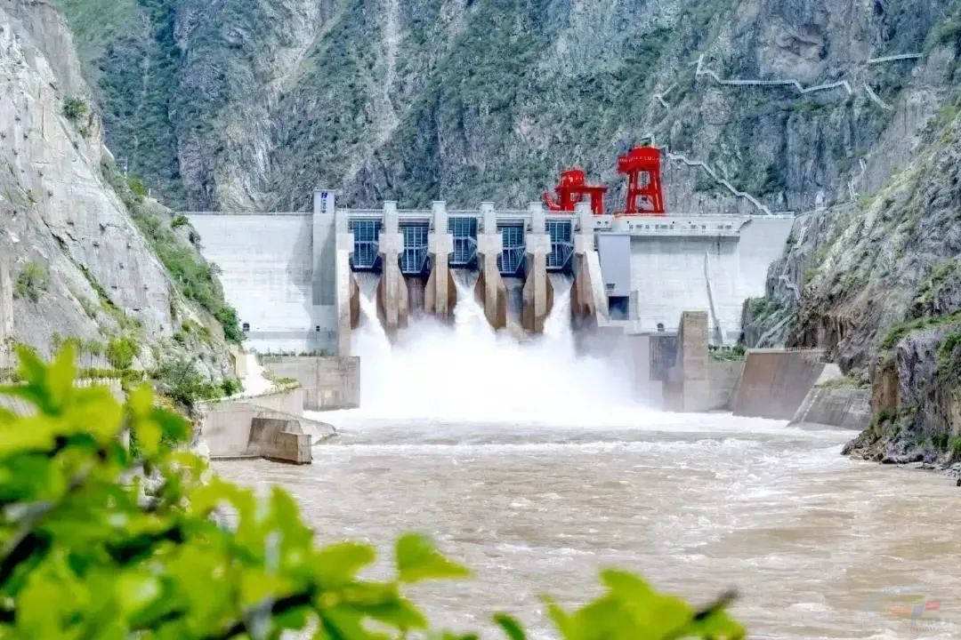中国重力坝水库有哪些_中国第一座重力坝_中国重力坝排名