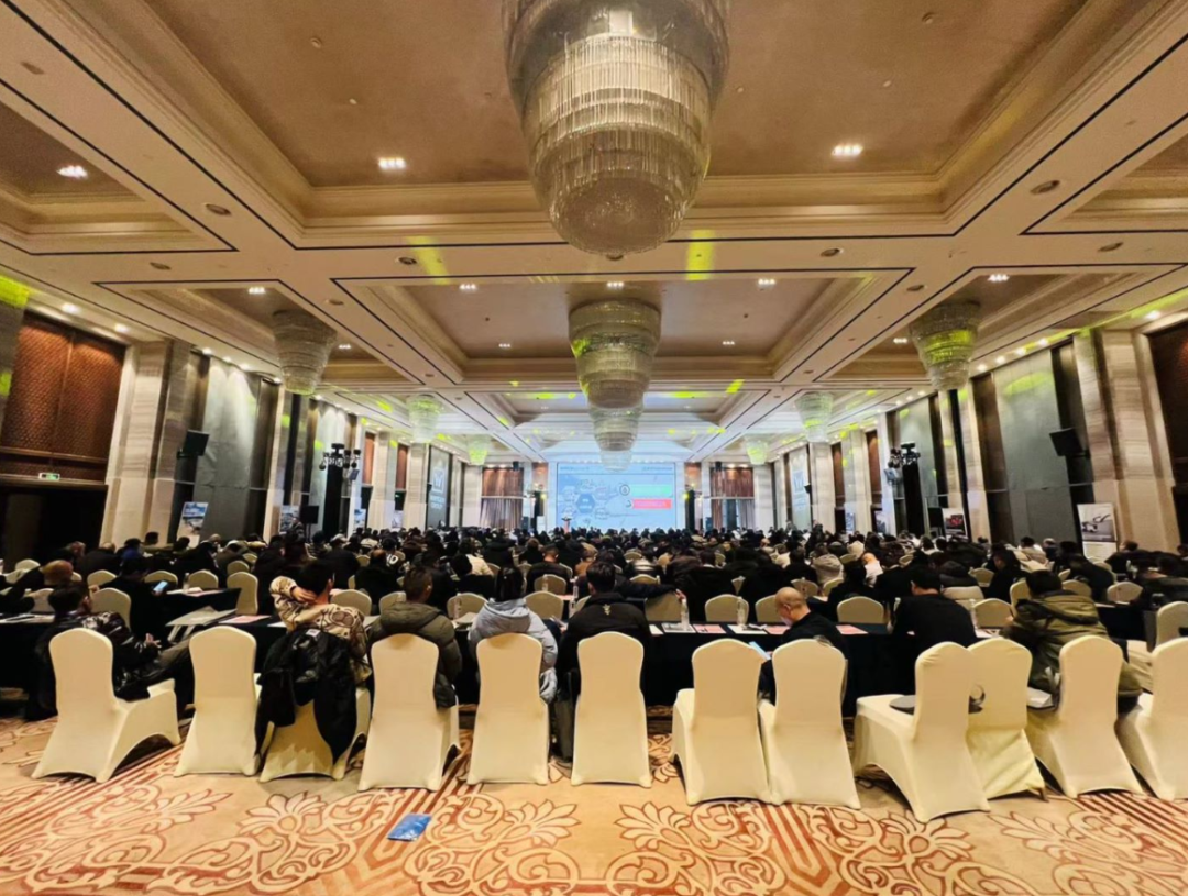 滑模摊铺机构造_滑模摊铺机图片_滑模摊铺机用在哪里