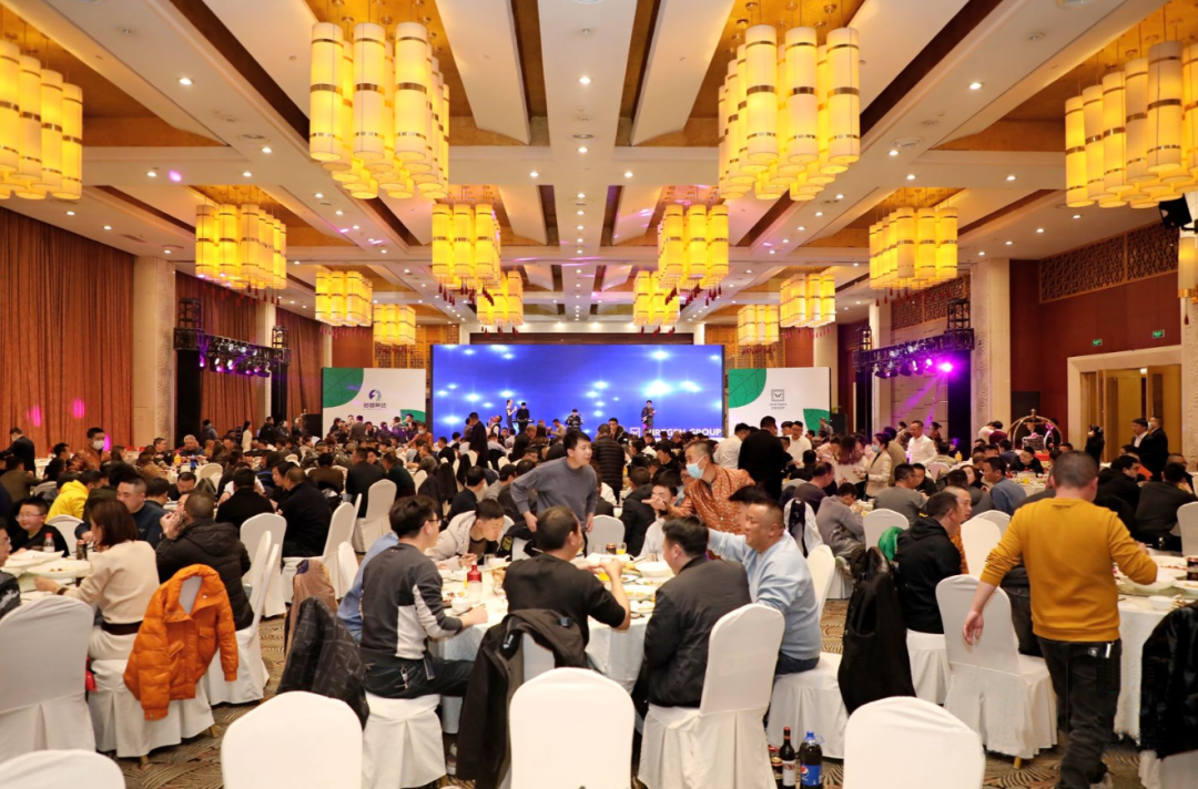 滑模摊铺机构造_滑模摊铺机图片_滑模摊铺机用在哪里