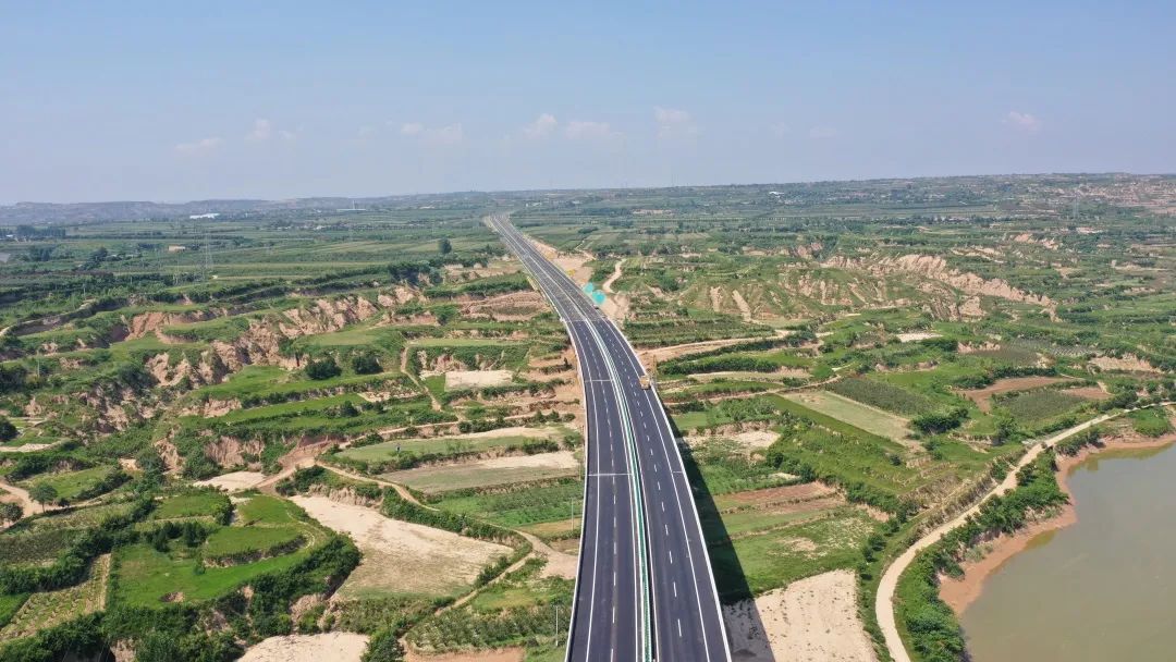 钢定型模板的组成_定型钢模板自重标准_定型钢模板