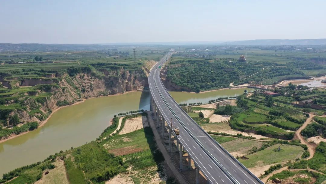 钢定型模板的组成_定型钢模板自重标准_定型钢模板