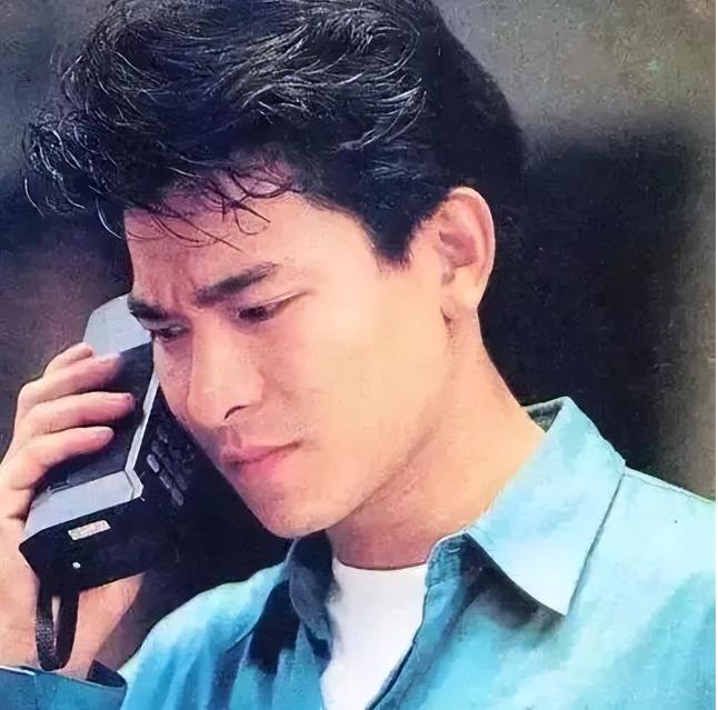 旧手机大哥大_大哥大旧手机有人要吗_旧大哥大手机收购价