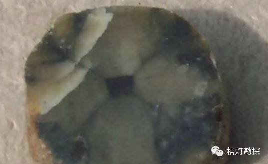 云母片的作用_云母片什么意思_片状云母