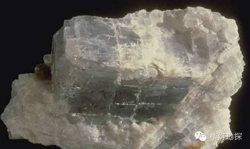 片状云母_云母片的作用_云母片什么意思