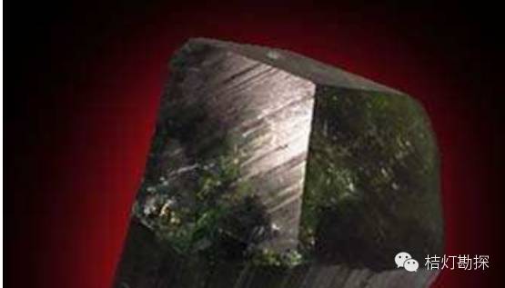 片状云母_云母片的作用_云母片什么意思