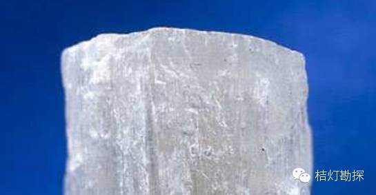 云母片什么意思_云母片的作用_片状云母