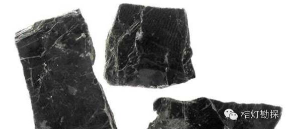 云母片的作用_云母片什么意思_片状云母