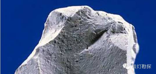 云母片的作用_片状云母_云母片什么意思