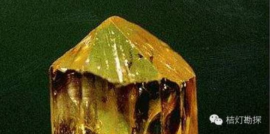 云母片什么意思_片状云母_云母片的作用