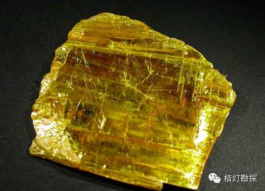 片状云母_云母片的作用_云母片什么意思