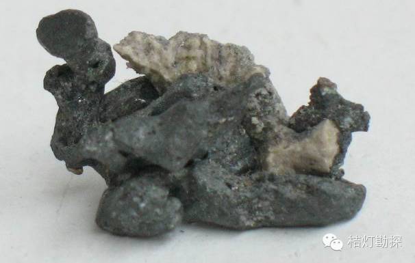 云母片的作用_片状云母_云母片什么意思