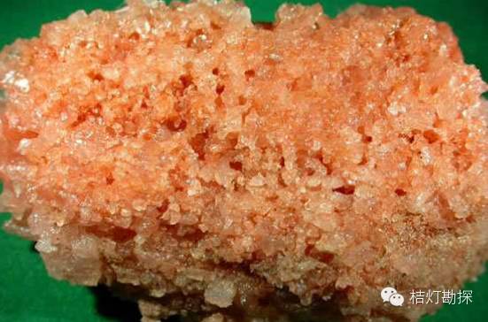 云母片的作用_云母片什么意思_片状云母