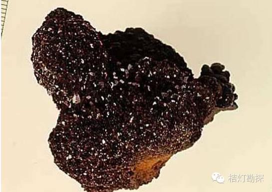 片状云母_云母片的作用_云母片什么意思