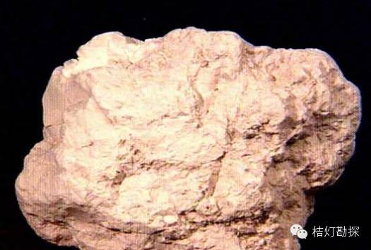 云母片什么意思_片状云母_云母片的作用