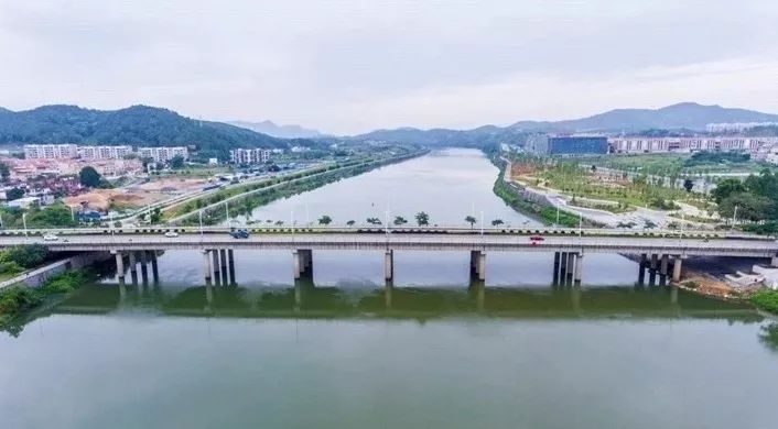 引桥是桥的哪里_引桥桥型_桥的引桥是什么