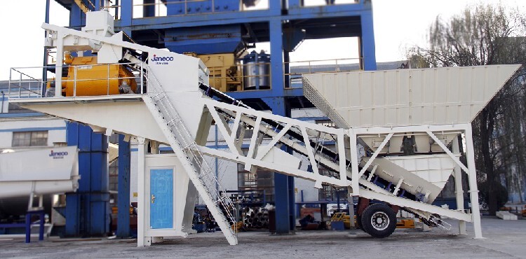 移动搅拌混凝土机_山东移动式混凝土搅拌站_移动式混凝土搅拌设备