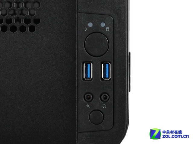 Tt首款迷你机箱 Core V1水冷箱装机评测