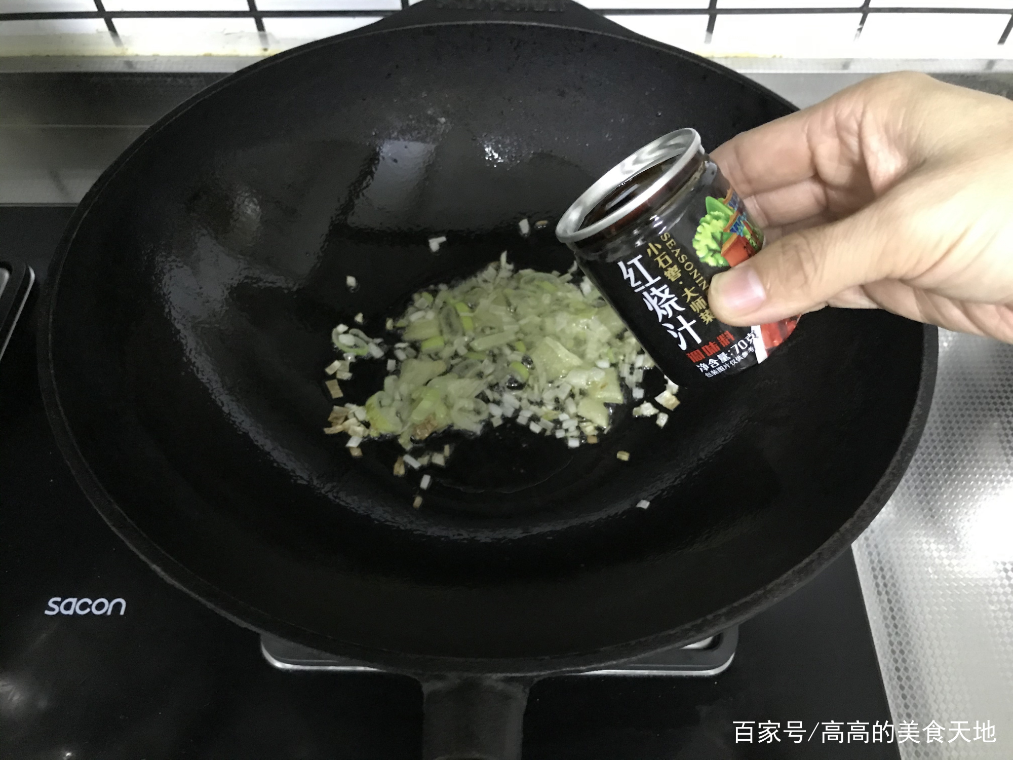 如图所示是打捞船_如图所示是打捞物体的模拟装置_如图甲所示是一艘海事打捞船