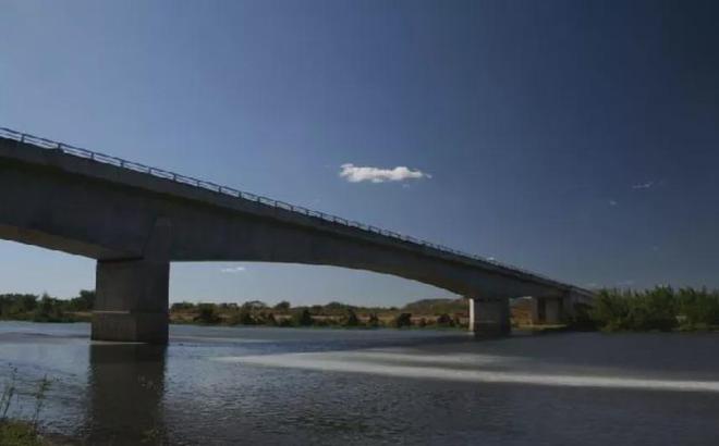 引桥是啥_引桥是桥的哪里_引桥桥型