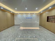 南四环首排!丰科中心!700平精装修双面采光!