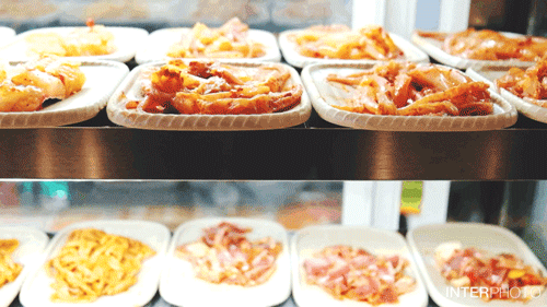 投影和小米盒子能无线连接吗_小米盒子视频里的小型投影仪是什么的_投影仪小米盒子怎么用