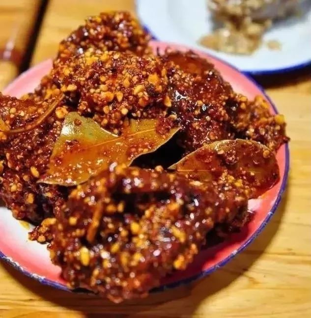 投影和小米盒子能无线连接吗_投影仪小米盒子怎么用_小米盒子视频里的小型投影仪是什么的