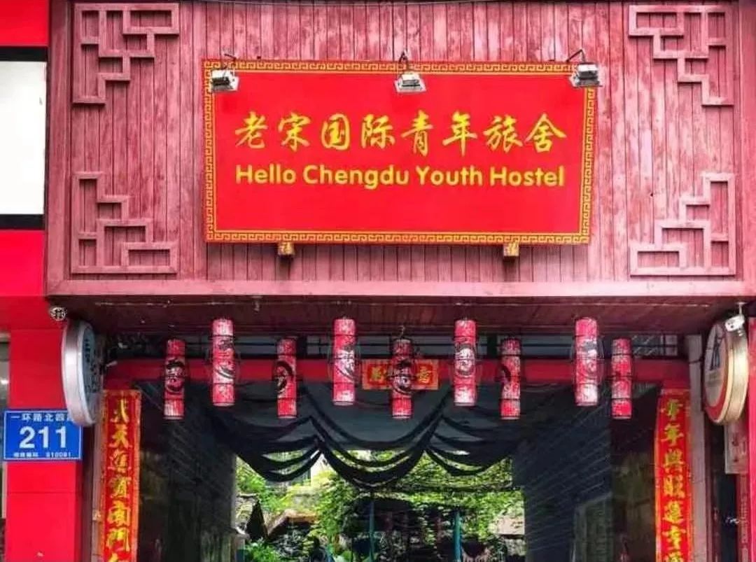 投影和小米盒子能无线连接吗_小米盒子视频里的小型投影仪是什么的_投影仪小米盒子怎么用