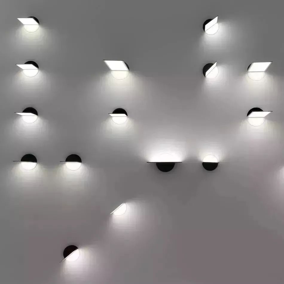 投影仪小米盒子怎么用_投影和小米盒子能无线连接吗_小米盒子视频里的小型投影仪是什么的