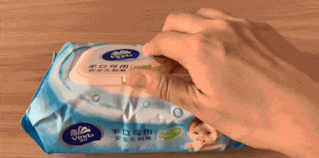 好奇湿巾价格_好奇湿巾哪里生产的_好奇湿纸巾哪个款好用