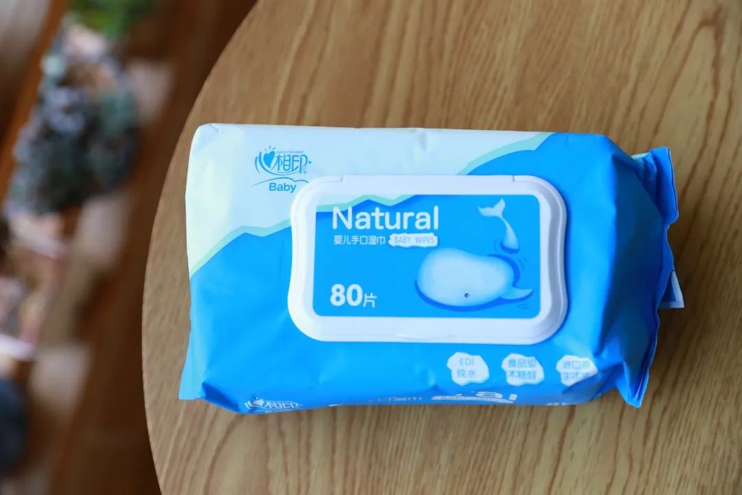 好奇湿巾个版本的区别_好奇湿巾价格_好奇湿纸巾哪个款好用