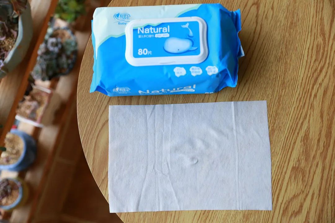 好奇湿巾价格_好奇湿巾个版本的区别_好奇湿纸巾哪个款好用