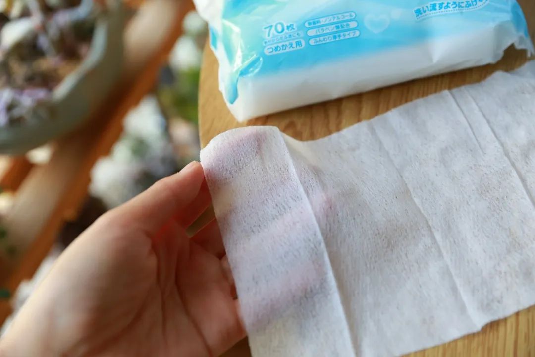 好奇湿巾价格_好奇湿巾个版本的区别_好奇湿纸巾哪个款好用