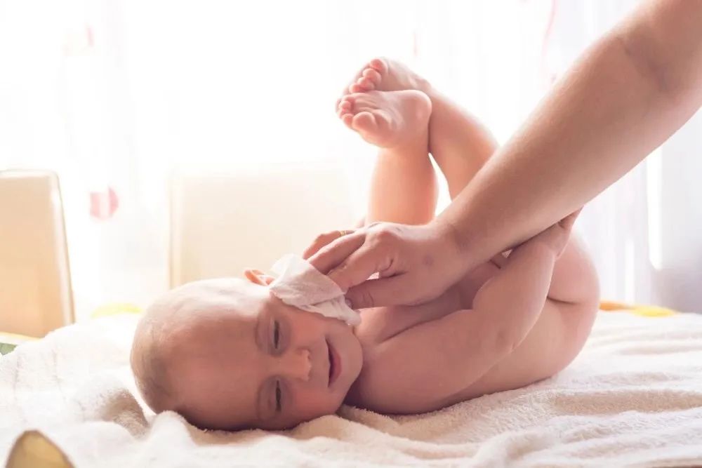 好奇湿巾个版本的区别_好奇湿巾价格_好奇湿纸巾哪个款好用
