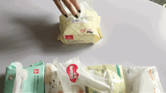 好奇湿巾价格多少钱_好奇湿巾价格_好奇湿巾个版本的区别