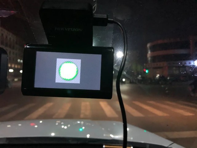 四款平价行车记录仪，五大场景全方位对比测评