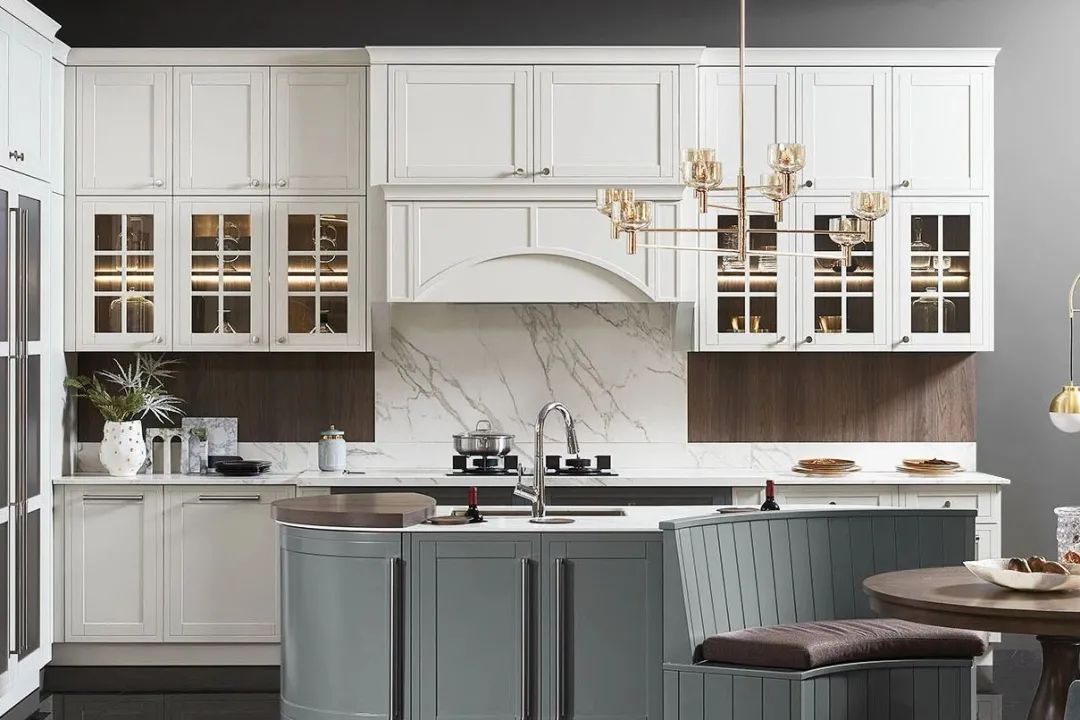 电视柜玻璃柜_新款玻璃电视柜图片_电视柜玻璃碎了能换吗