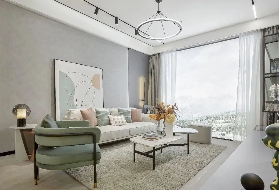 电视柜玻璃柜_新款玻璃电视柜图片_电视柜玻璃碎了能换吗